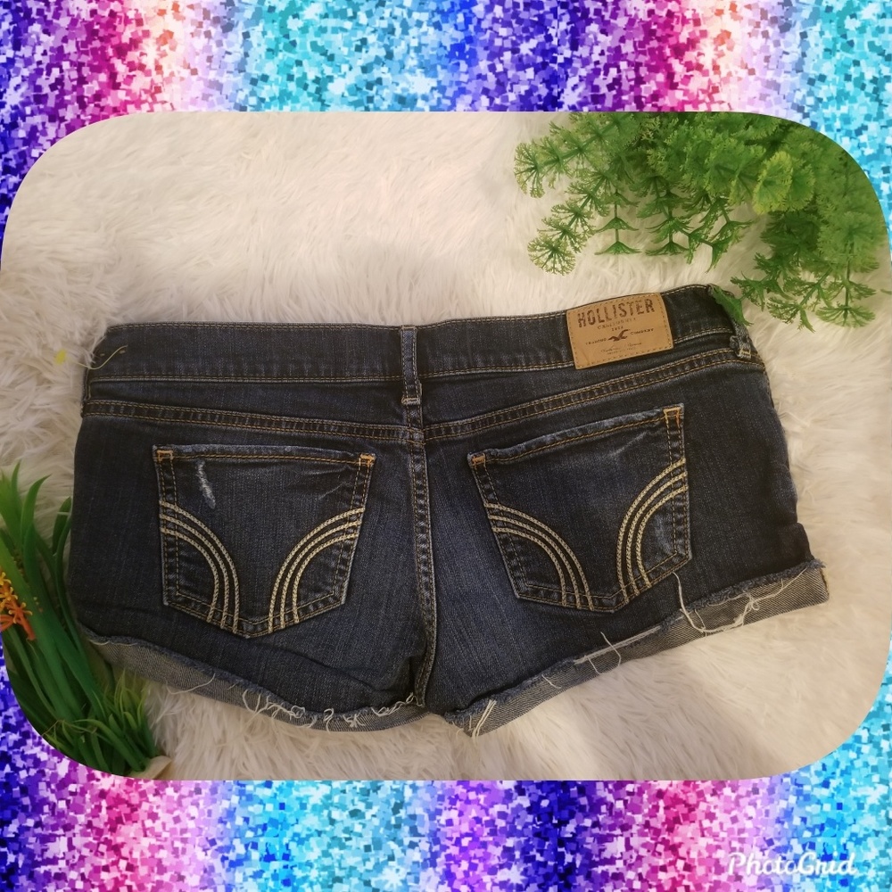 two pieces Hollister  jean shorts - Picture 4 of 7